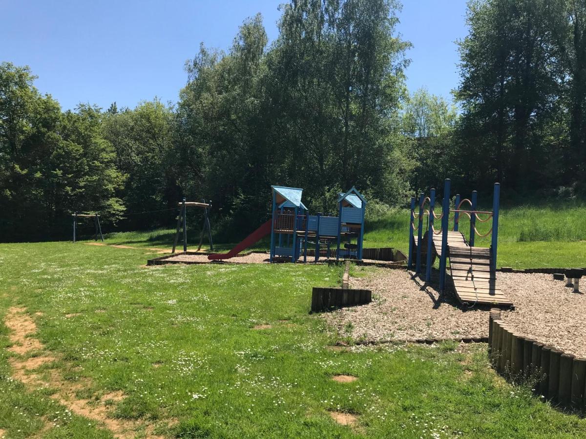 Le repaire des belettes Vallée de Rabais Virton Exterior foto